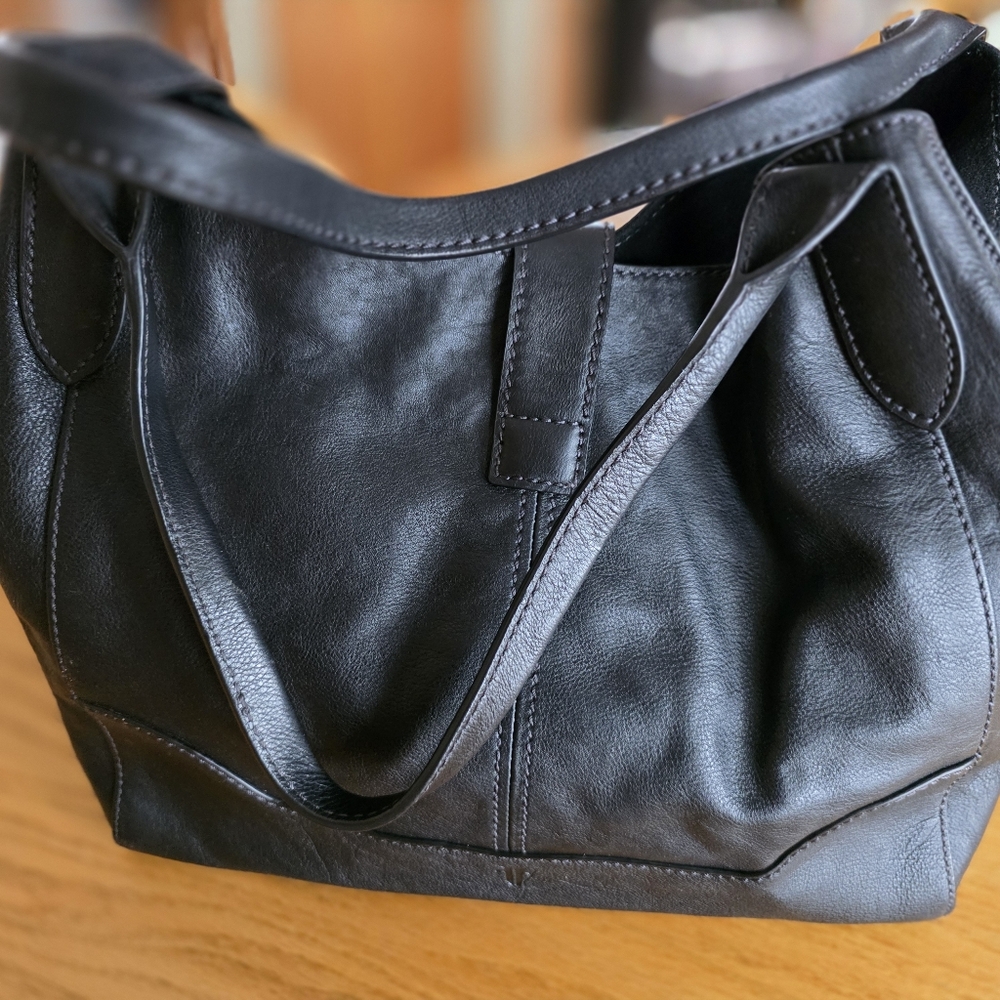 Frey 100% Leather Gold Hardware Black Hobo Satchel Purse 12 1/2 W X 7" D X 10" H - Picture 11 of 11